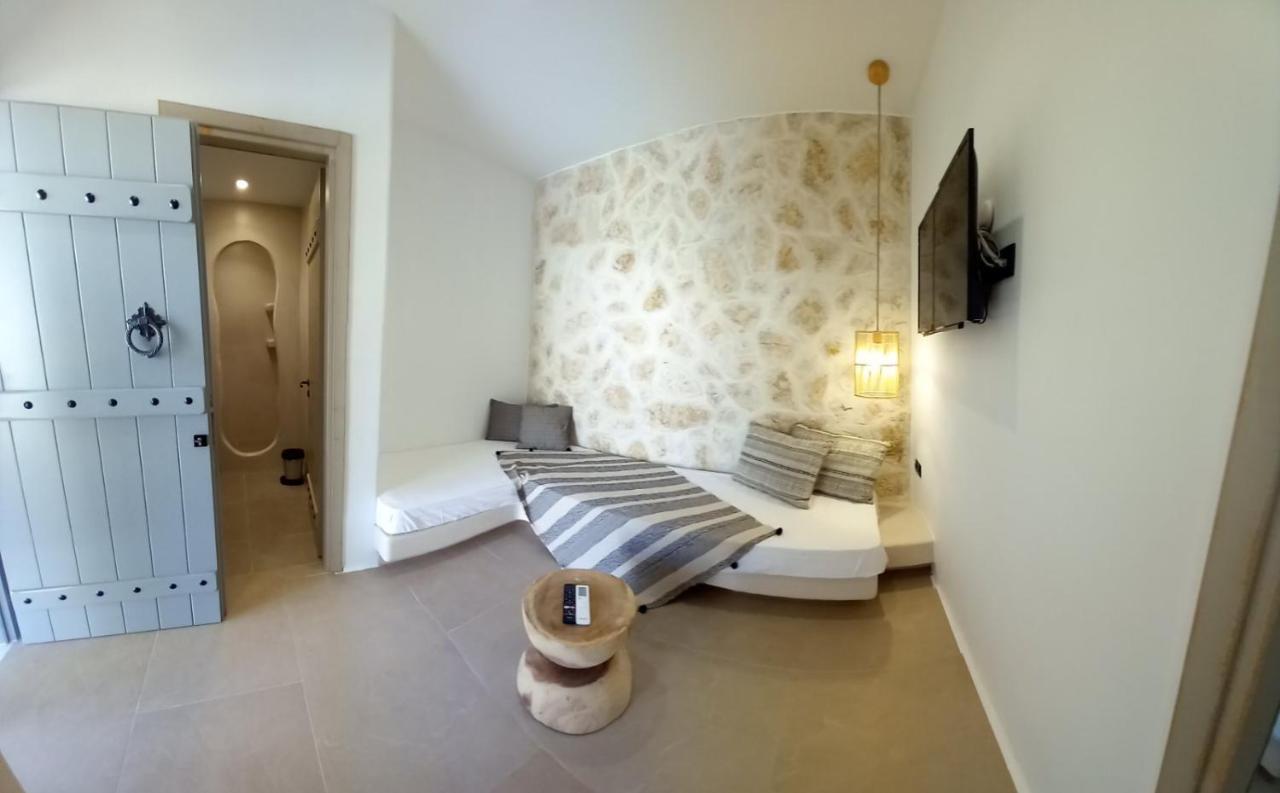 Naxos Green Village Hotel Naxos City Екстер'єр фото
