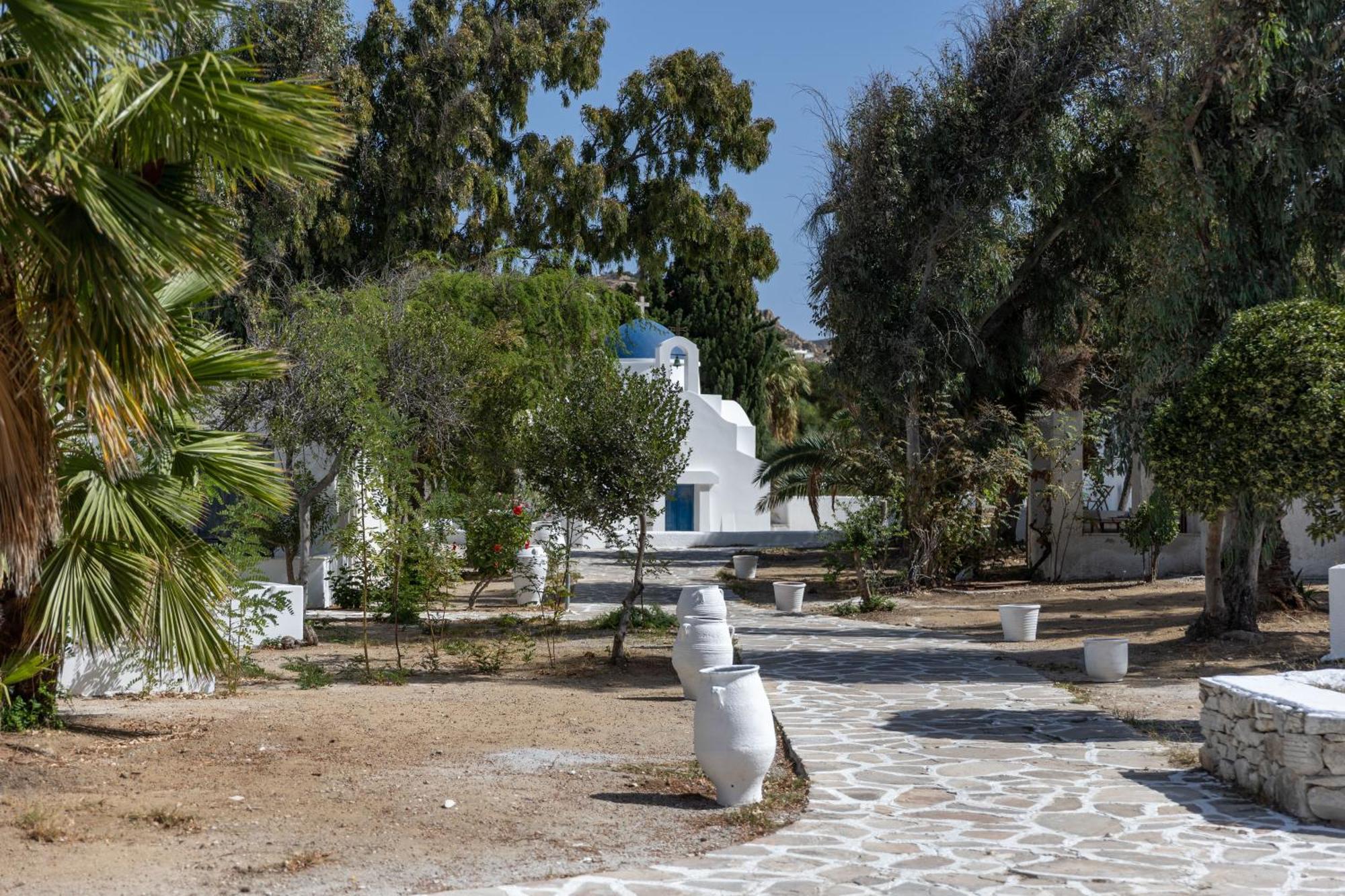 Naxos Green Village Hotel Naxos City Екстер'єр фото