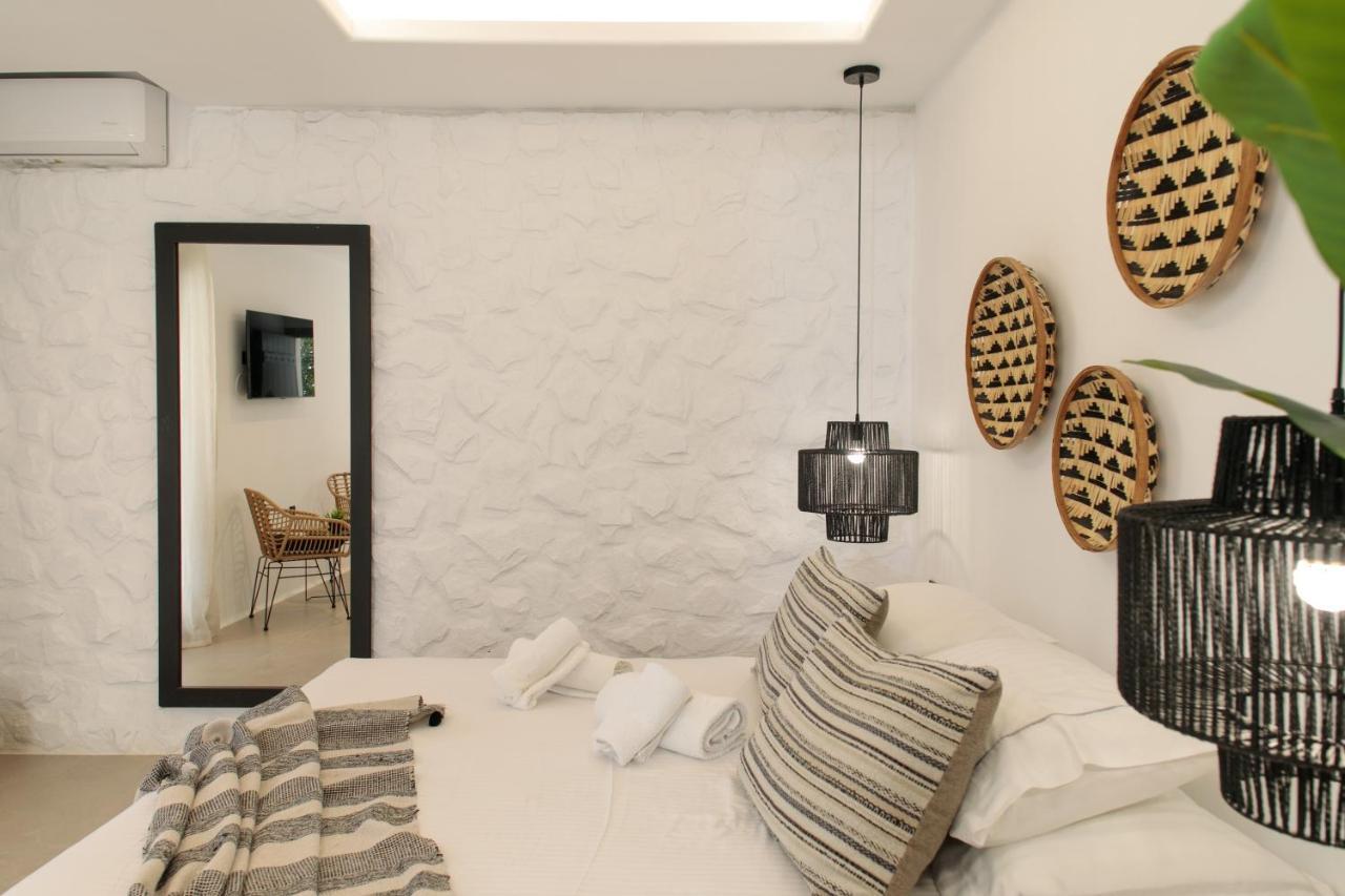 Naxos Green Village Hotel Naxos City Екстер'єр фото