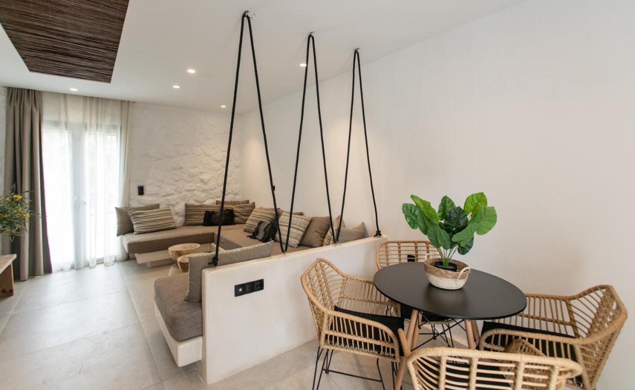 Naxos Green Village Hotel Naxos City Екстер'єр фото
